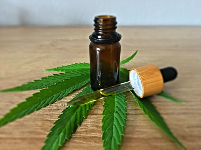 Utiliser de l’huile de CBD : y a-t-il des risques a considerer ?